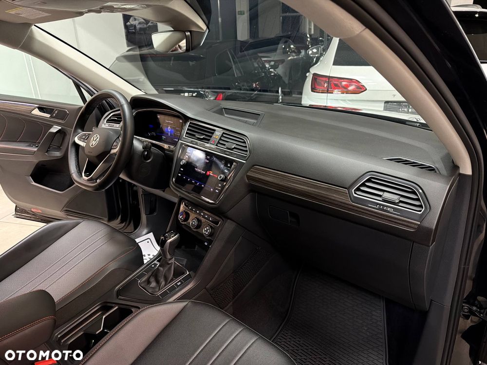 Volkswagen Tiguan - 35