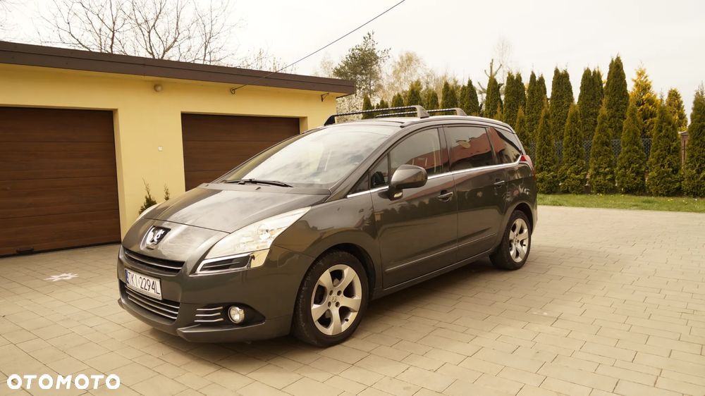 Peugeot 5008 1.6 HDi Premium - 1