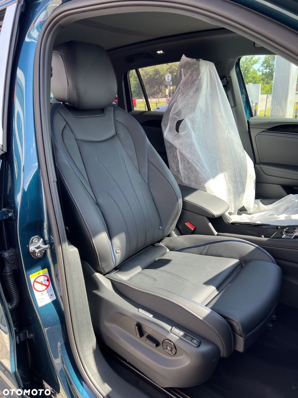 Volkswagen Tiguan - 4