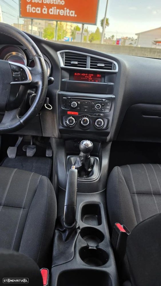 Citroën C4 1.6 HDi Seduction - 13