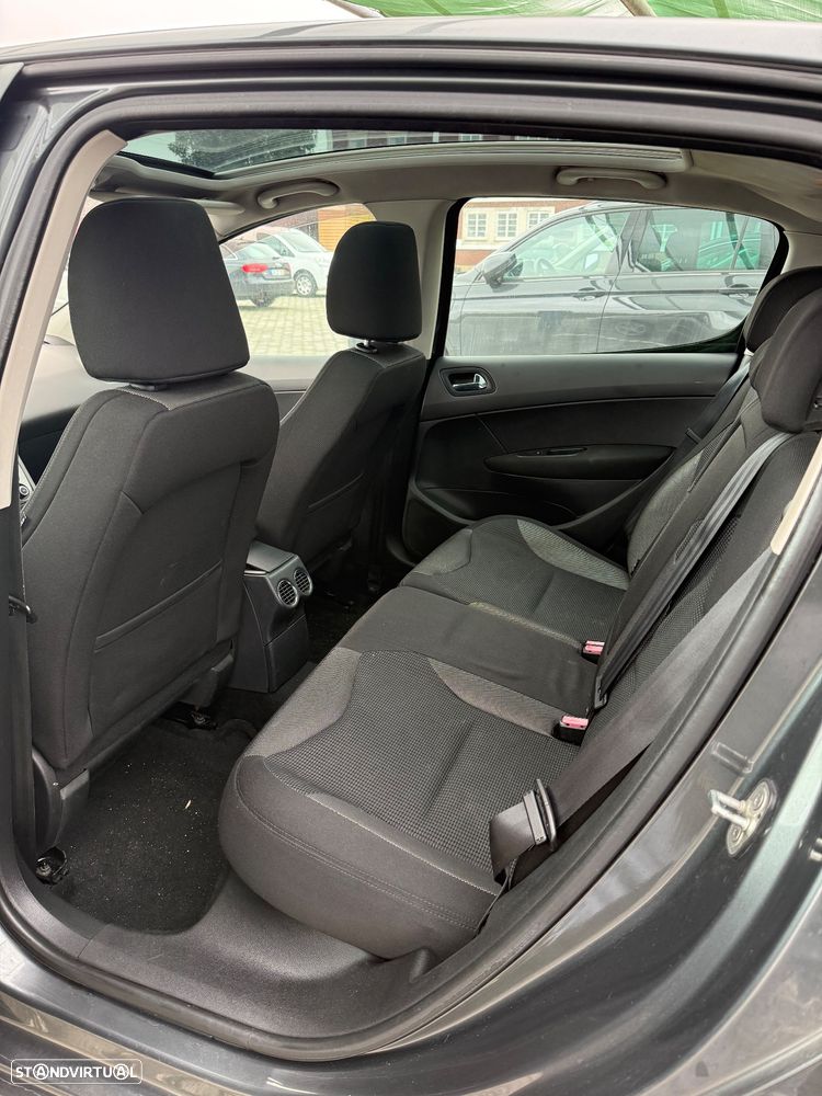 Peugeot 308 1.6 HDi Executive - 10