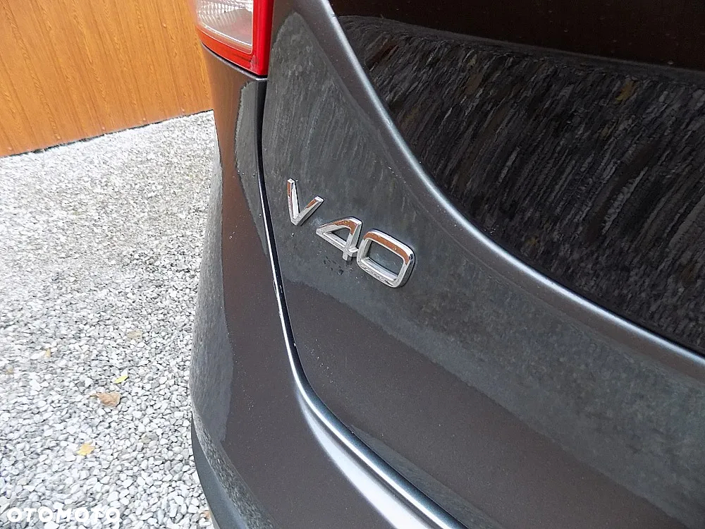 Volvo V40 Cross Country D2 Momentum - 27