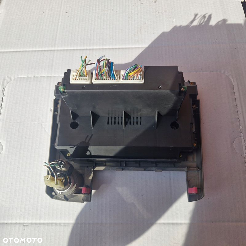 PANEL NAWIEWU KLIMATYZACJI TOYOTA COROLLA E12 55930-13060 - 4