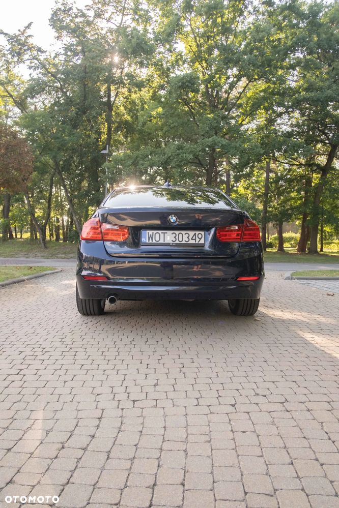 BMW Seria 3 320d Efficient Dynamic Edition - 7