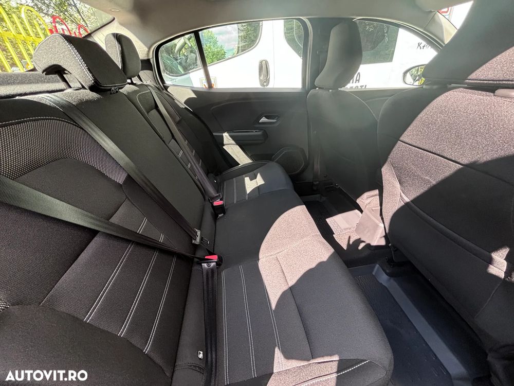 Dacia Logan TCe 90 MT6 Expression - 12