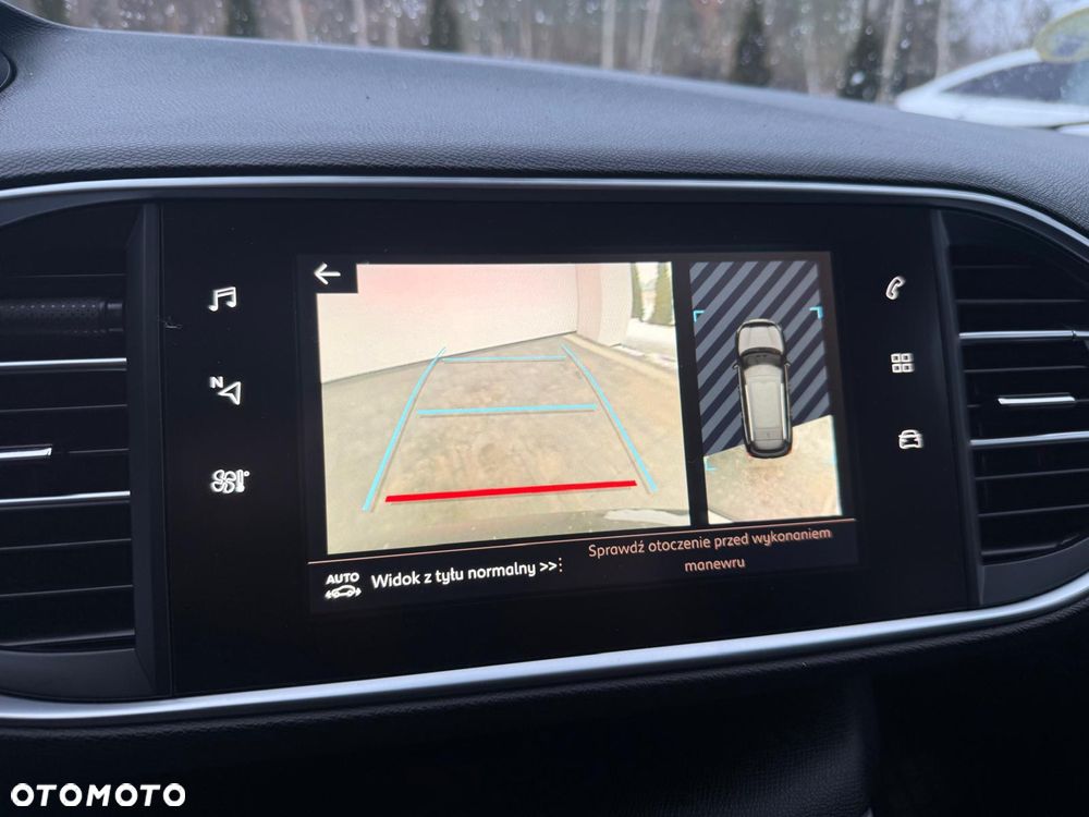 Peugeot 308 BlueHDi FAP 120 EAT6 Stop & Start Allure - 23