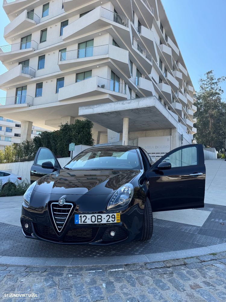 Alfa Romeo Giulietta 1.6 JTDm Distinctive - 5