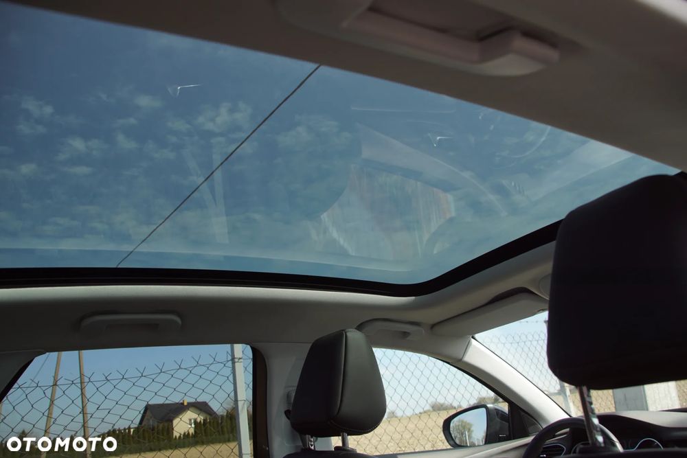 Auto na części - Opel Grandland X I 1.2 Turbo 130 KM B12XHT 20GE35 G80 2018R Silnik Skrzynia Drzwi Błotnik Klapa Zderzak Lampa Lusterko Klamka Szyba Panorama Deska Kokpit Sterownik Moduł Czujnik Licznik Wyświetlacz Panel Kierownica - 17