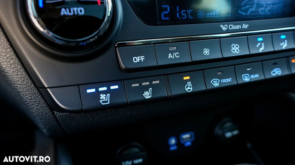 Hyundai Tucson 2.0 CRDI 4WD 6AT Luxury+ - 16