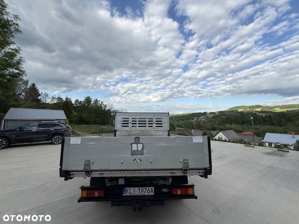 Ford TRANSIT 350 L DC 2,4 - 4