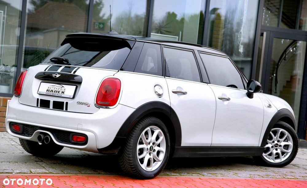 MINI Cooper S Sport-Aut - 5