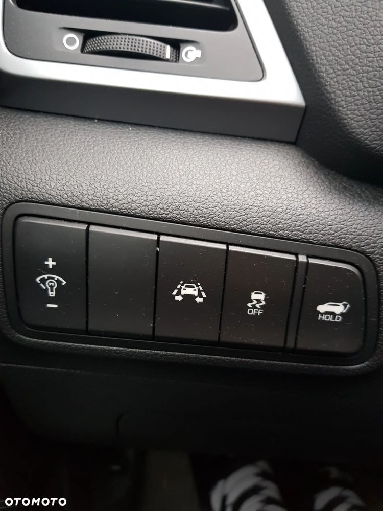 Hyundai Tucson 1.7 CRDI BlueDrive Style 2WD DCT - 5