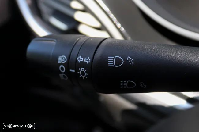 Fiat Tipo Station Wagon 1.3 M-Jet Lounge Tech - 9