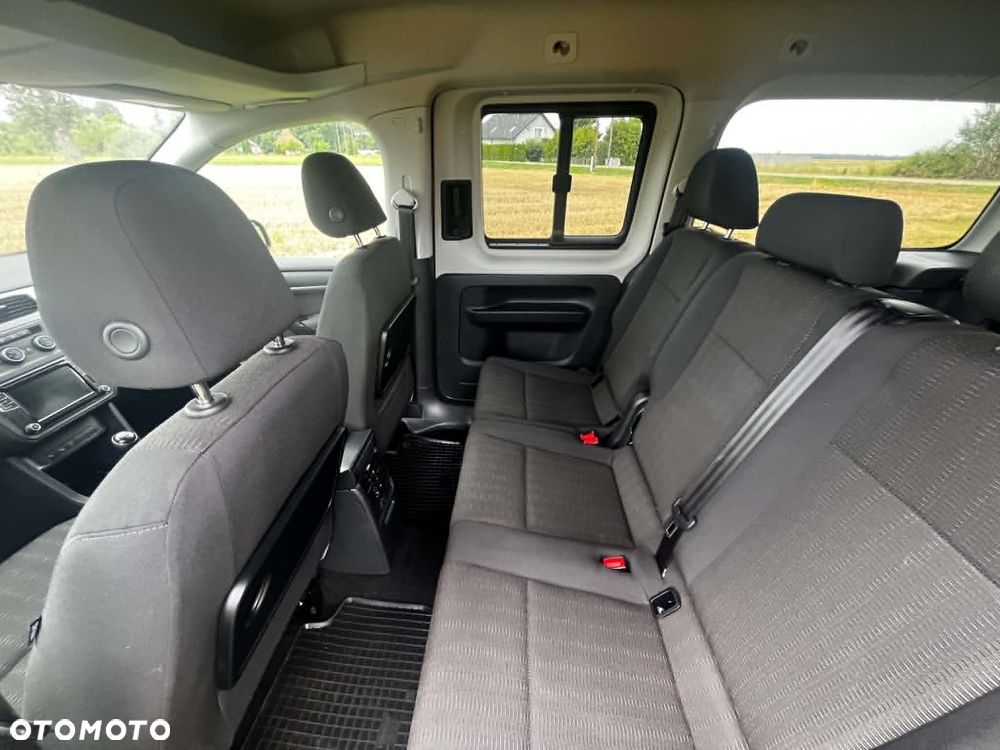 Volkswagen Caddy - 9