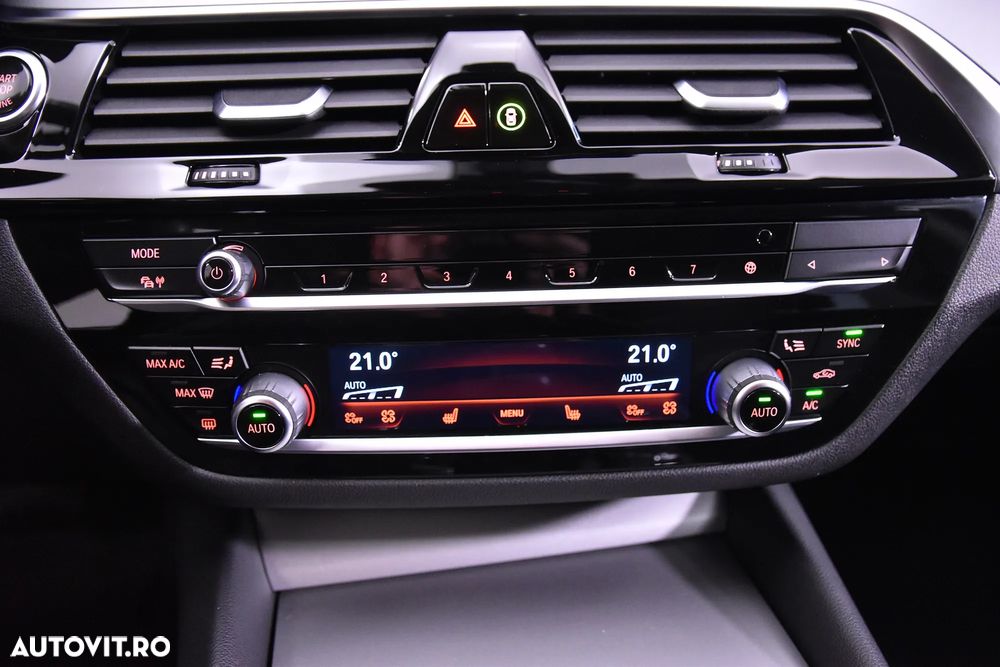 BMW Seria 5 520d xDrive AT MHEV - 18