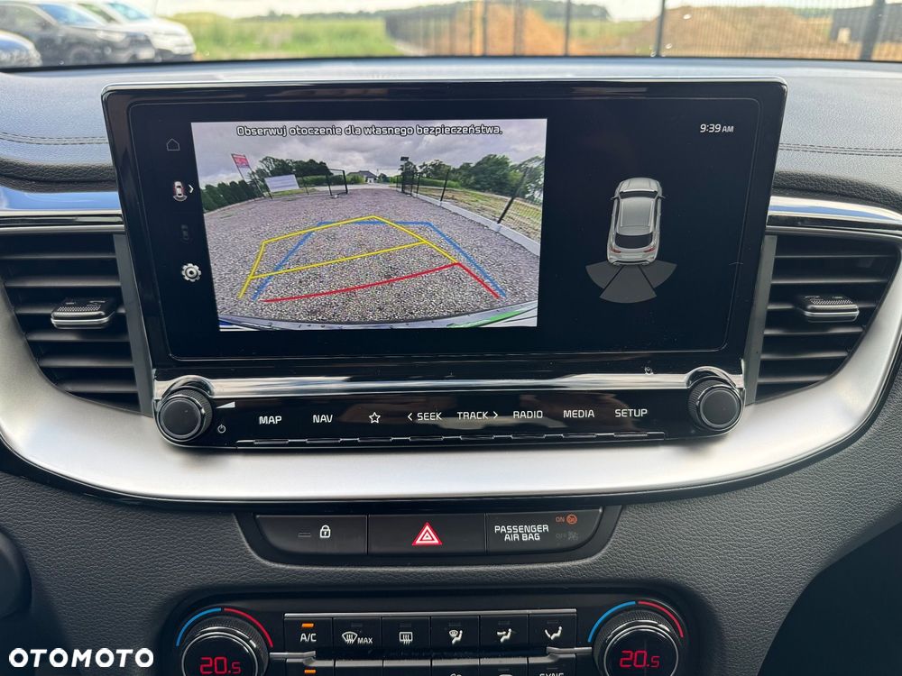 Kia XCeed - 18