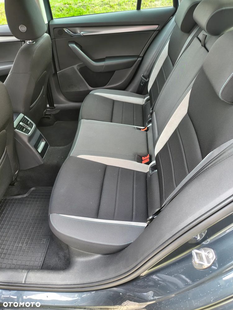Skoda Octavia - 9