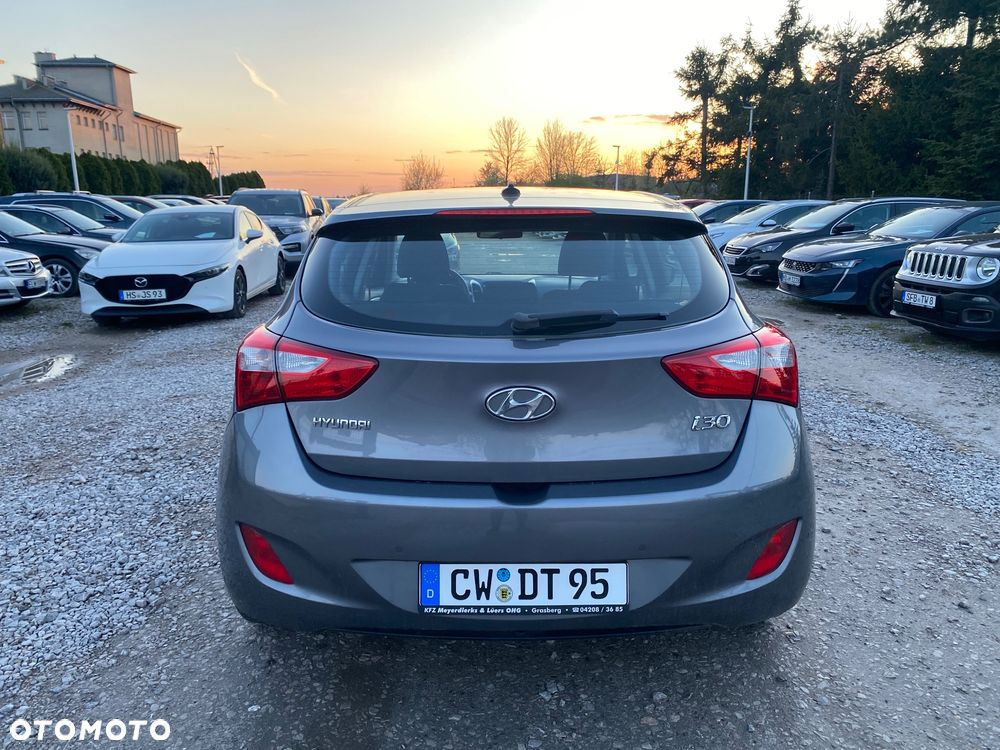 Hyundai i30 1.4 Premium - 5