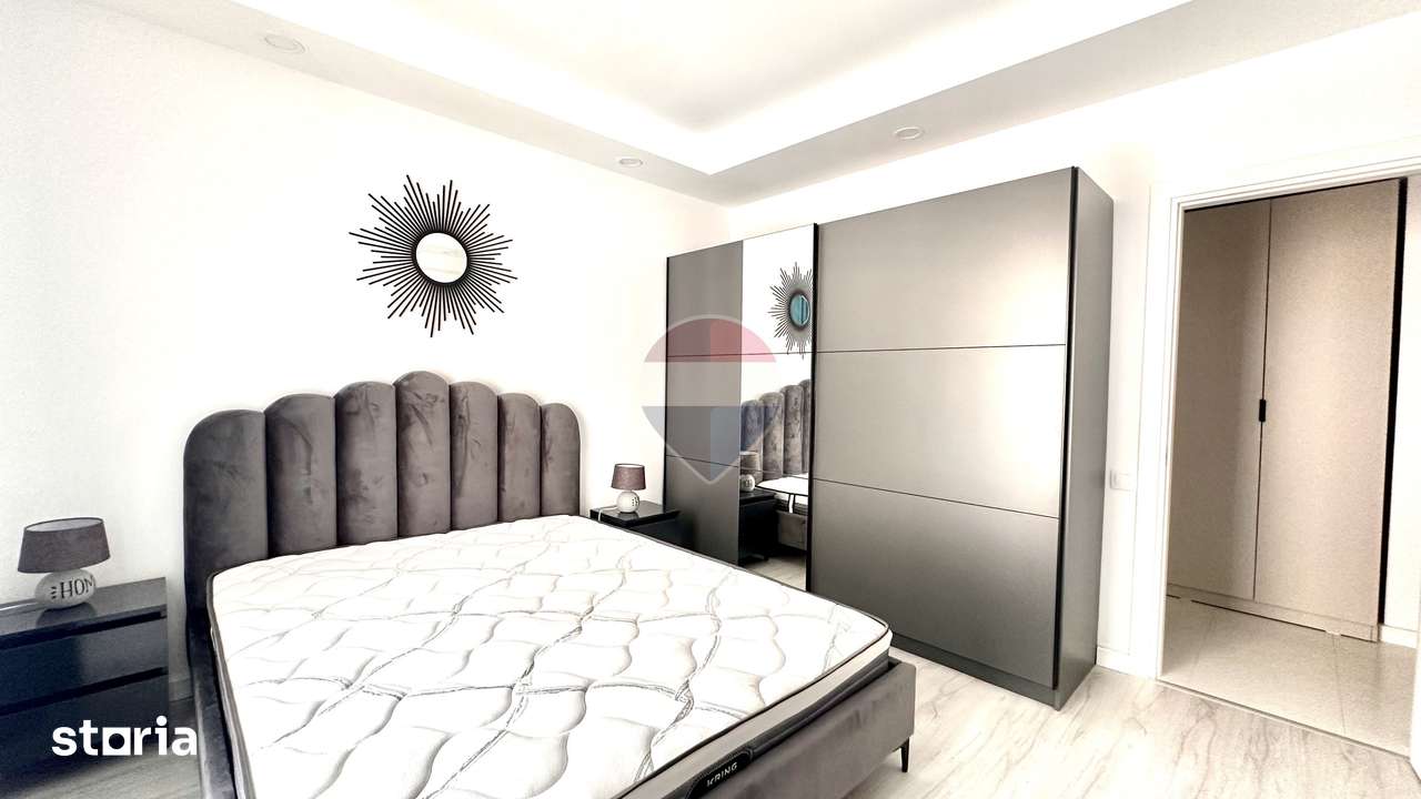 Apartament 2 camere Cosmopolis Q17 vedere la piscina — fotografia 1