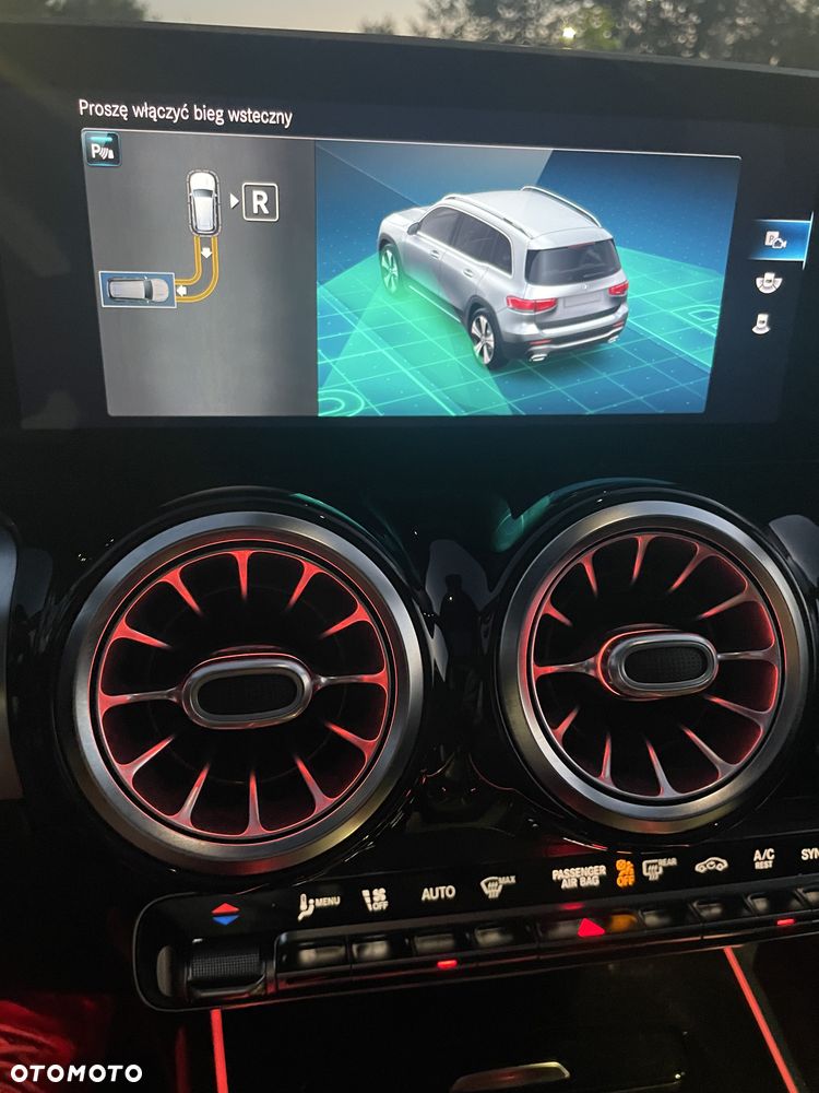 Mercedes-Benz GLB 200 d 4-Matic Progressive 8G-DCT - 36