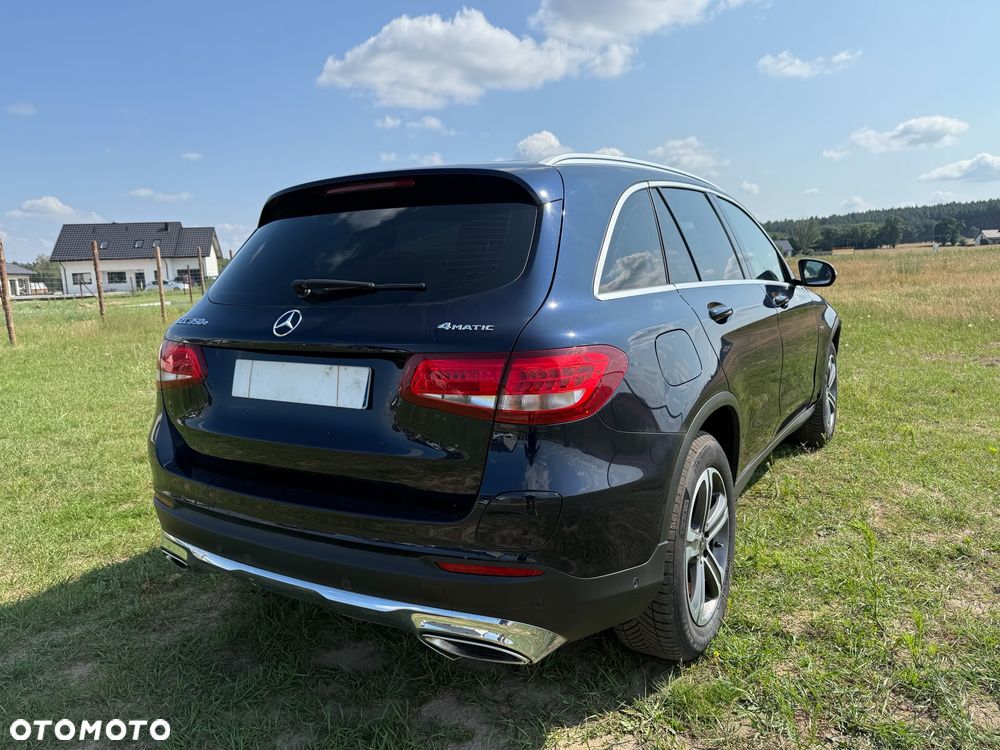 Mercedes-Benz GLC 350 e 4Matic 7G-TRONIC Edition 1 - 29