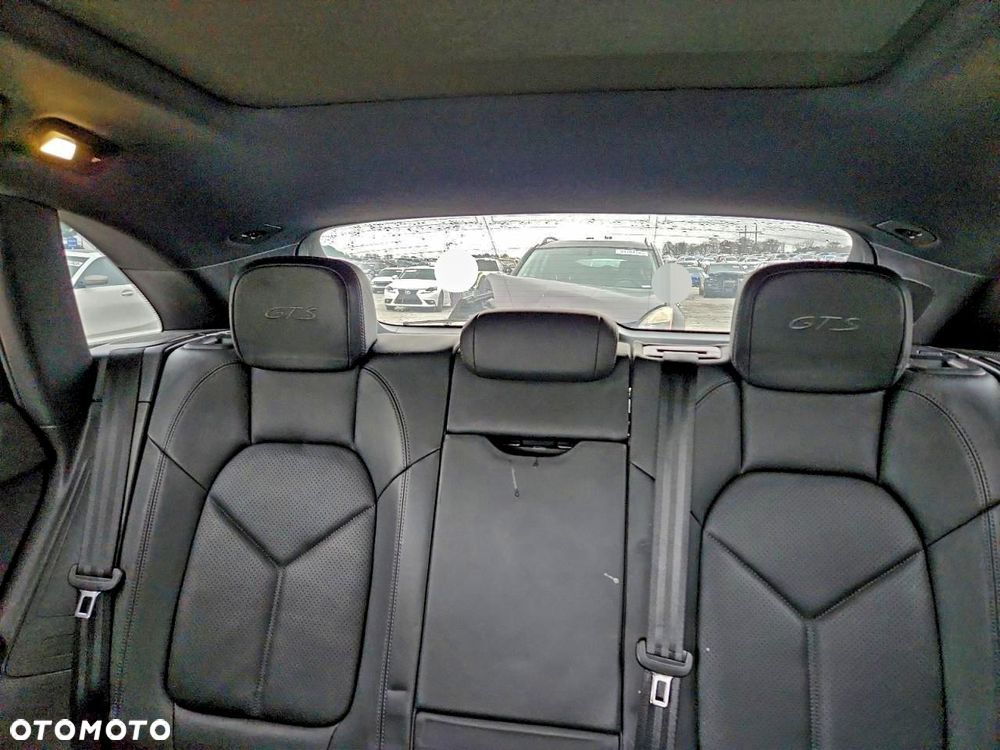 Porsche Macan GTS PDK - 12