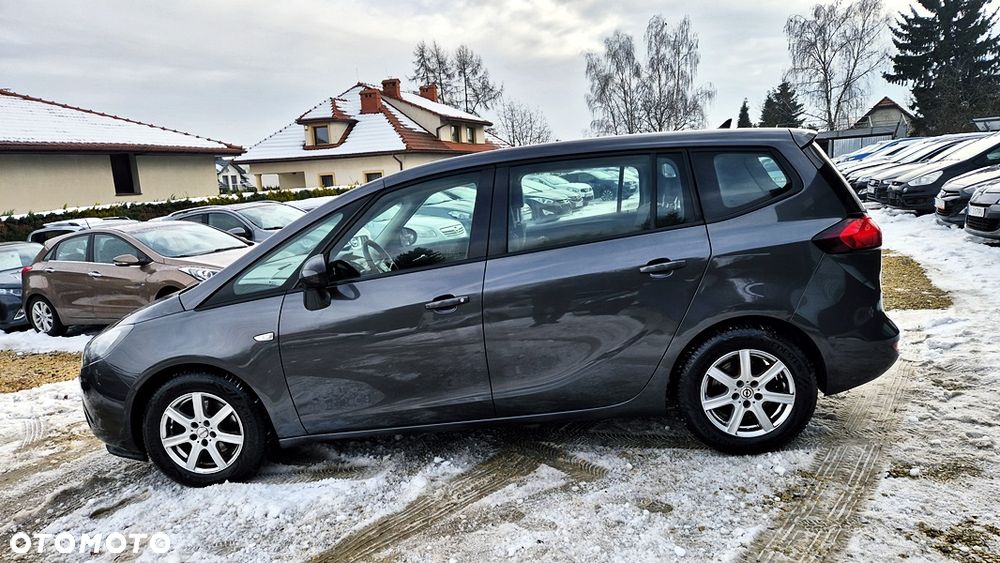 Opel Zafira Tourer 1.4 Turbo Business Edition - 25