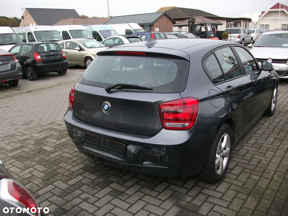 BMW Seria 1 116d Sport Line - 16