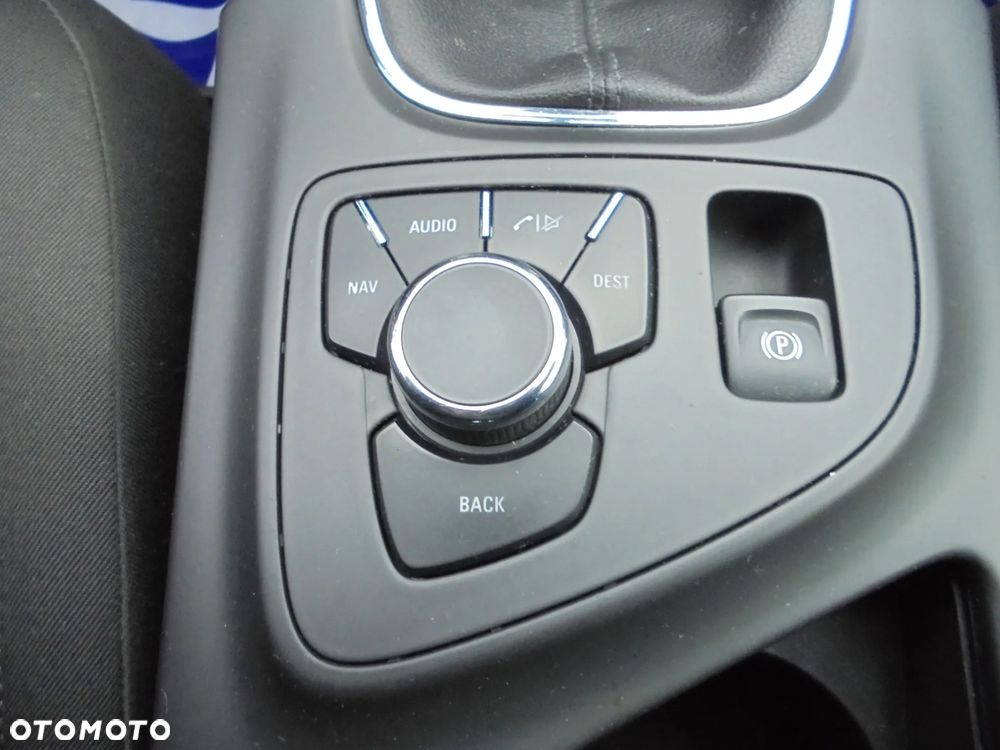 Opel Insignia 2.0 CDTI EcoFLEX Cosmo - 23