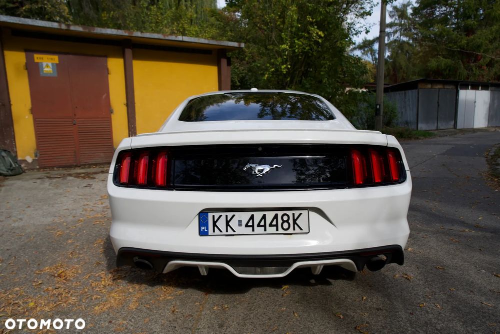 Ford Mustang 2.3 EcoBoost - 7