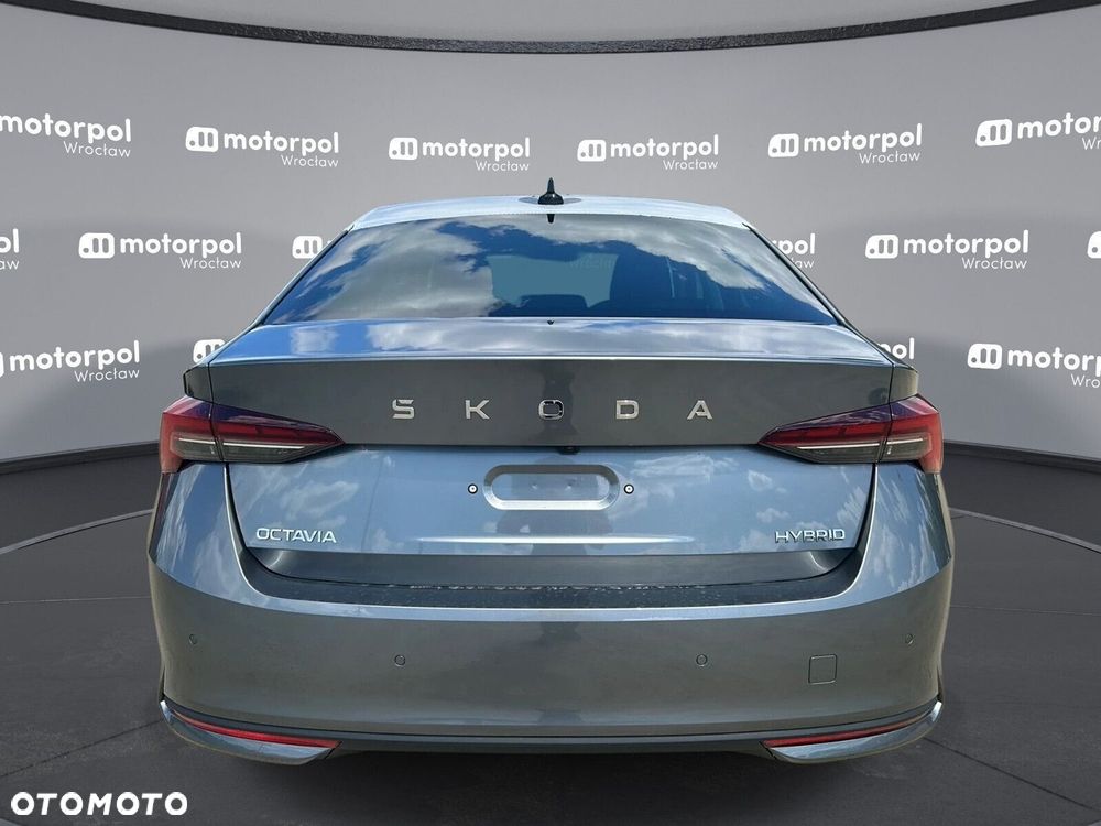Skoda Octavia - 12