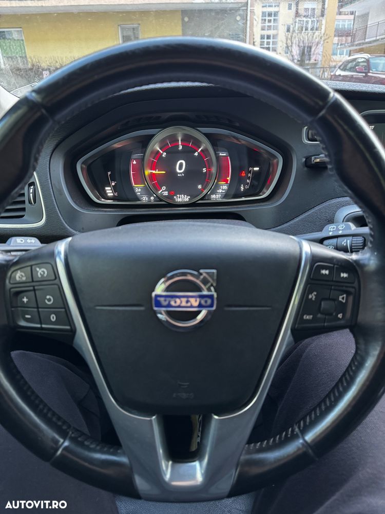Volvo V40 D2 Aut. Basic - 13