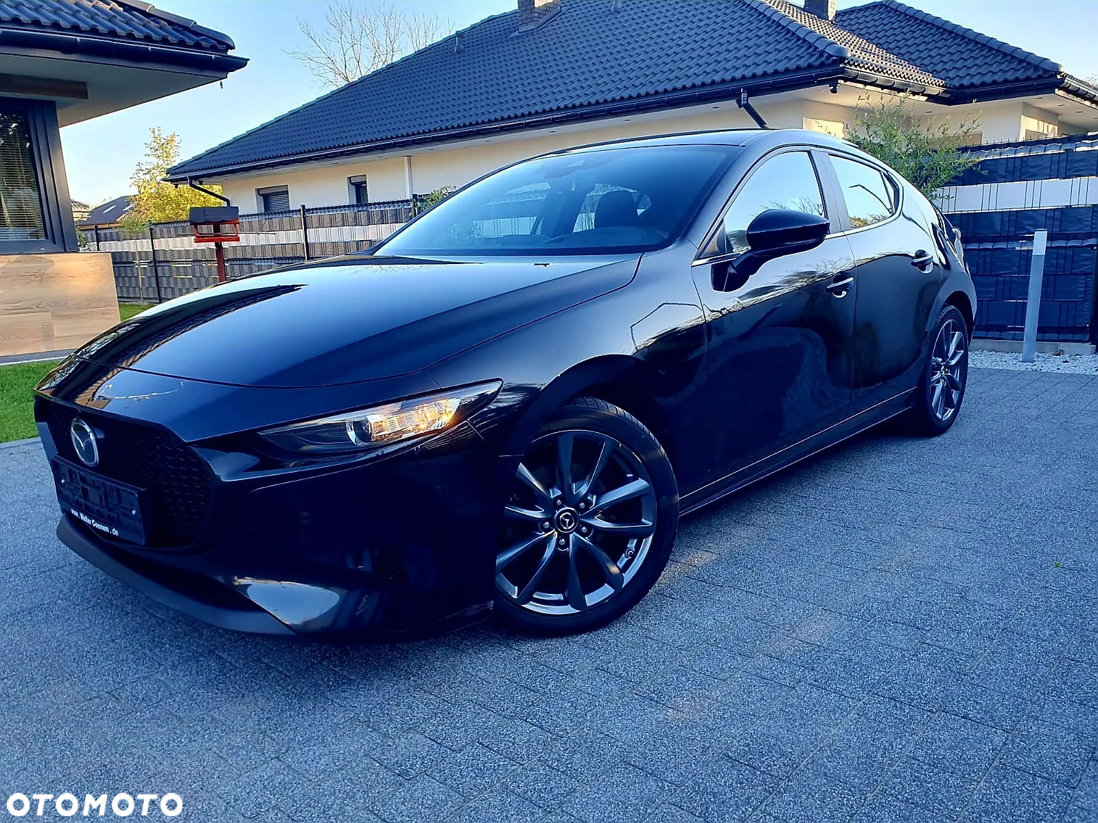 Mazda 3 e-SKYACTIV-G 2.0 M HYBRID - 5