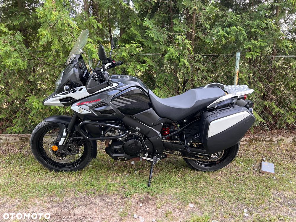 Suzuki V-STROM - 8