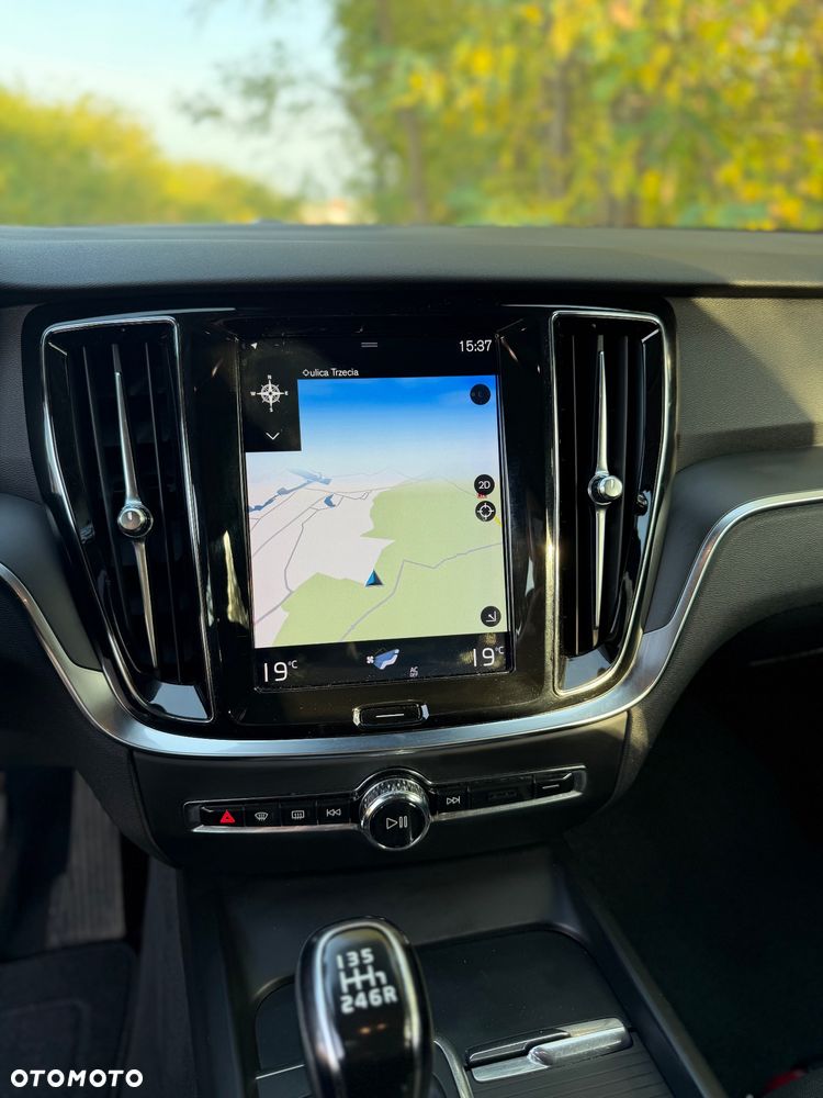 Volvo V60 D3 Momentum Core - 18