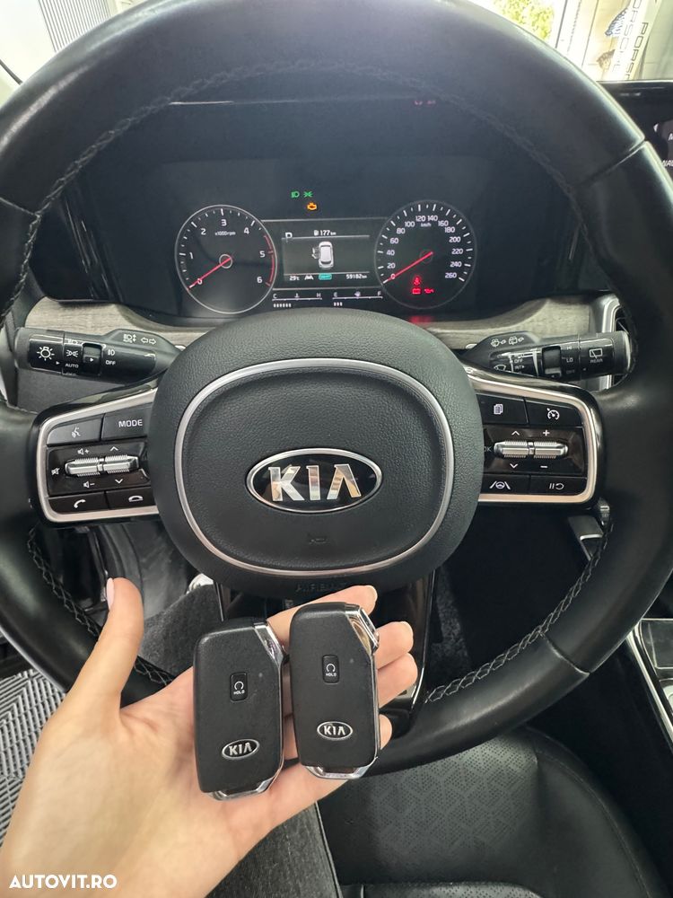 Kia Sorento - 11