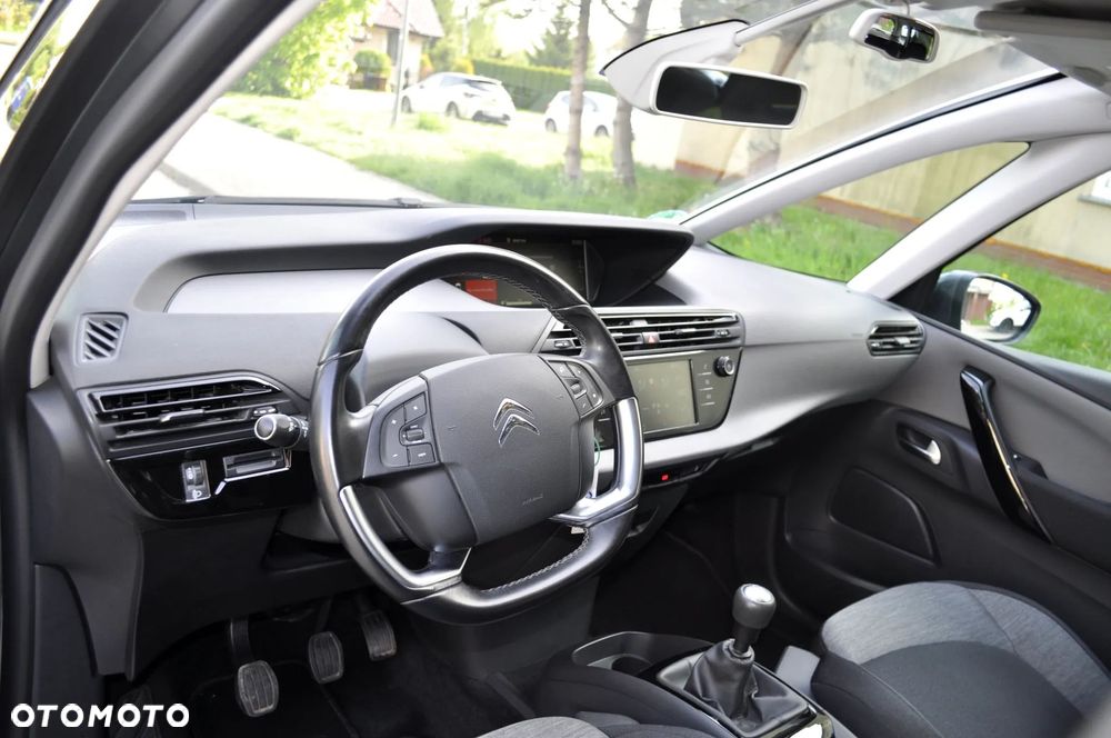 Citroën C4 Picasso PureTech 130 Stop&Start Attraction - 23