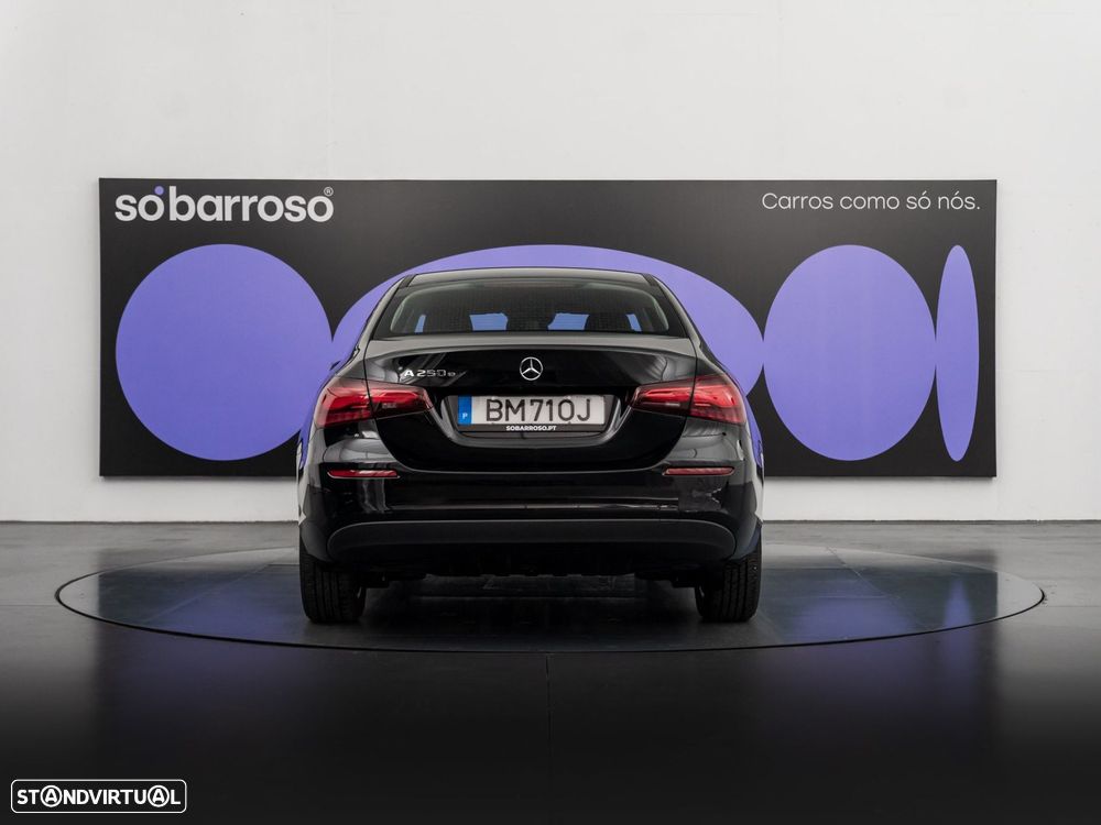 Mercedes-Benz A 250 Limousine e - 5