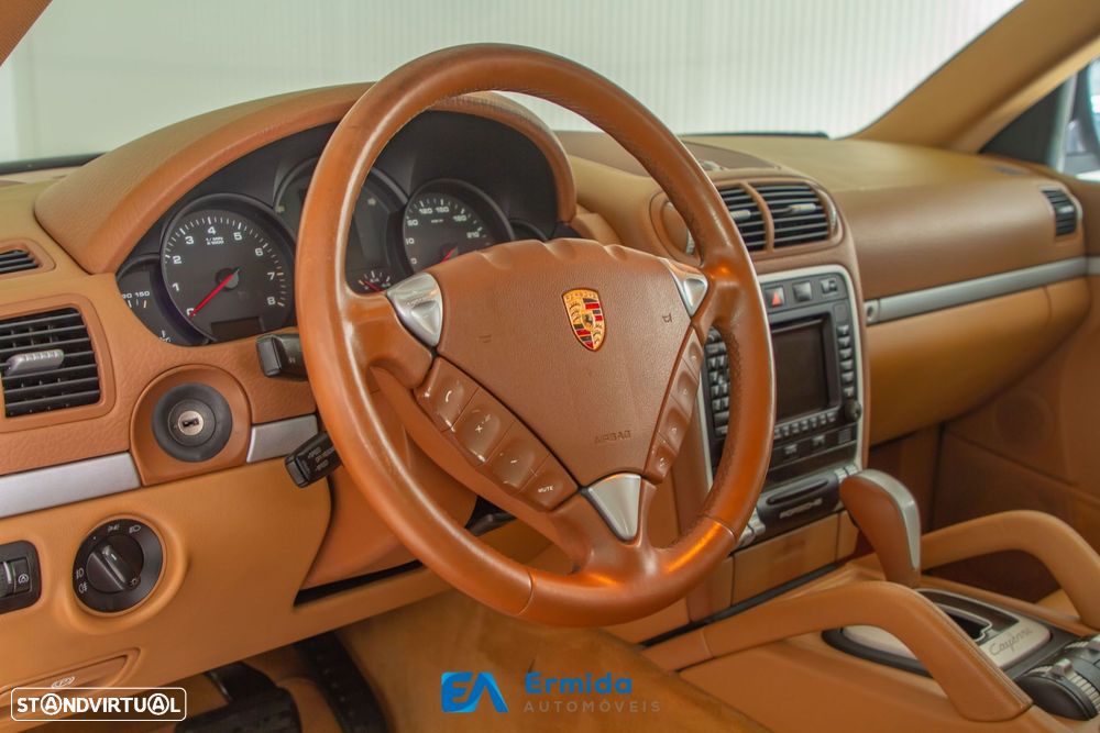 Porsche Cayenne Tiptronic - 23