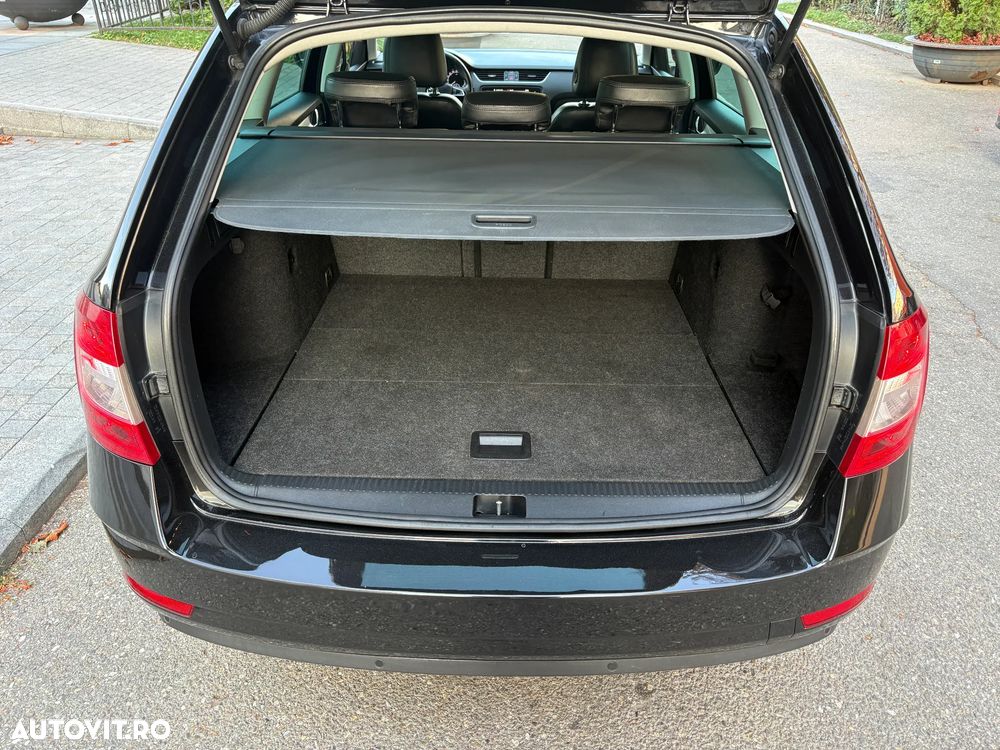 Skoda Octavia 1.6 TDI Style - 22