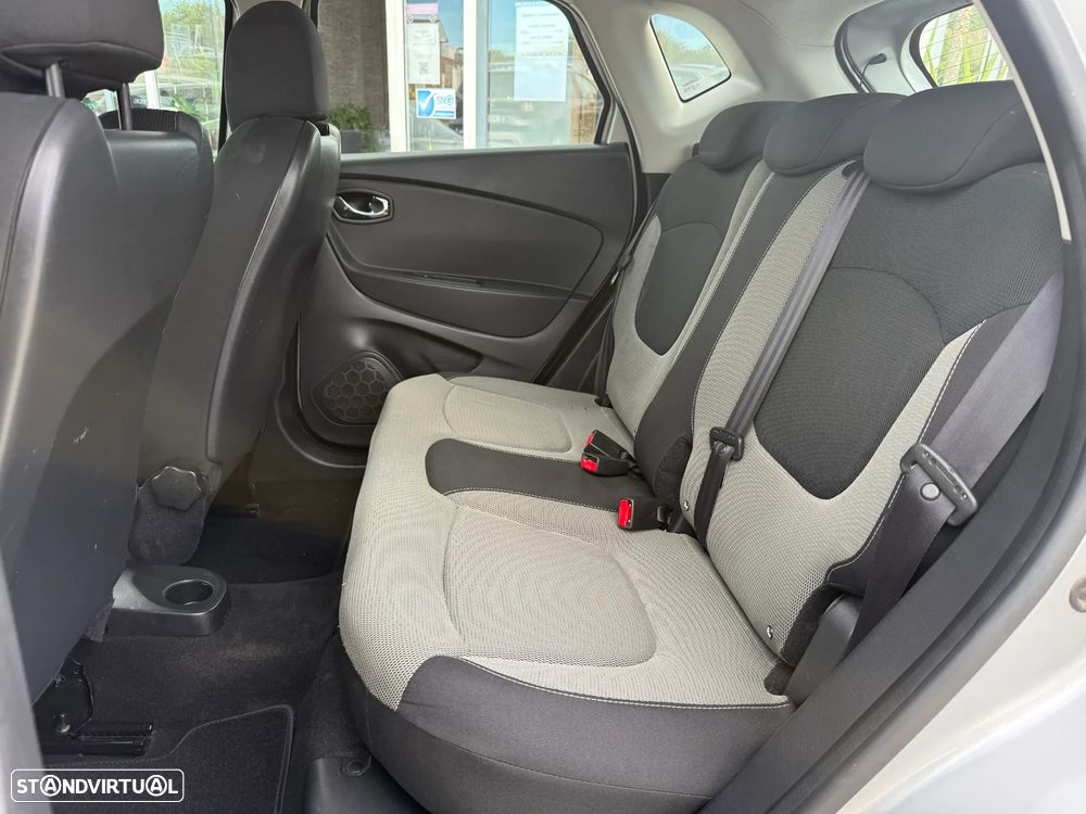 Renault Captur 1.5 dCi Exclusive - 18