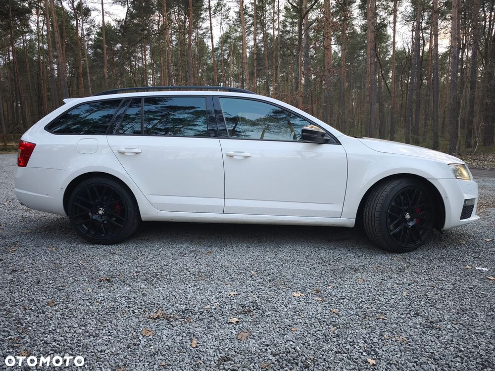 Skoda Octavia 2.0 TDI RS DSG - 5