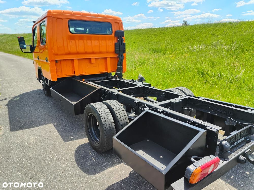 Mitsubishi Fuso Canter - 5