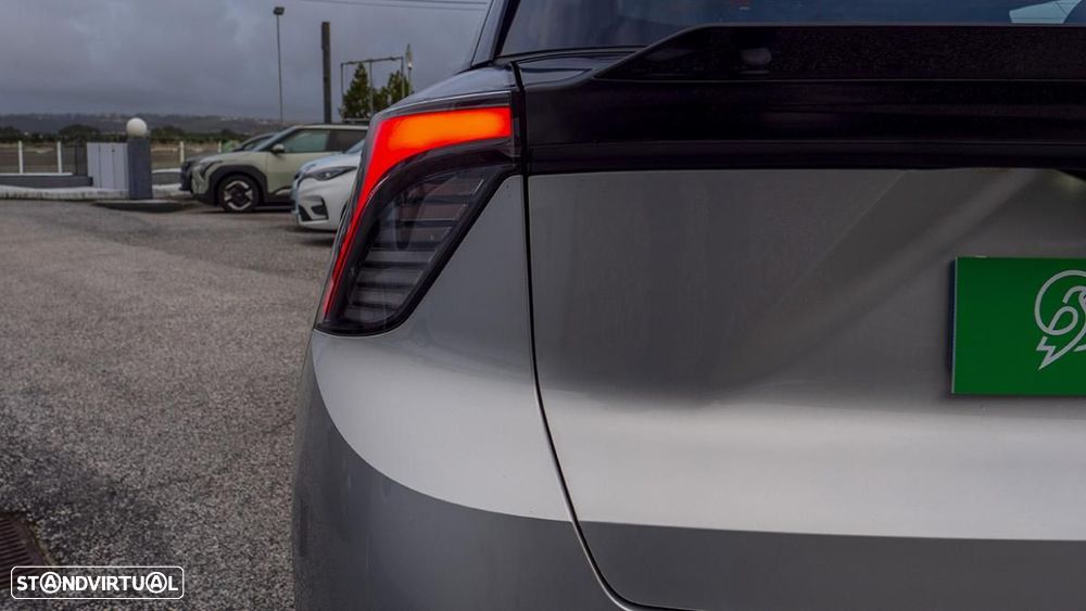 MG MG4 51 kWh Standard - 13