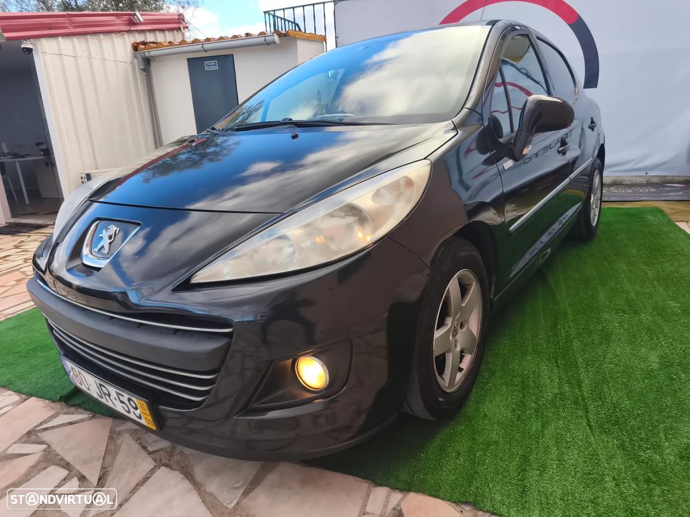 Peugeot 207 1.4 HDi Premium - 5