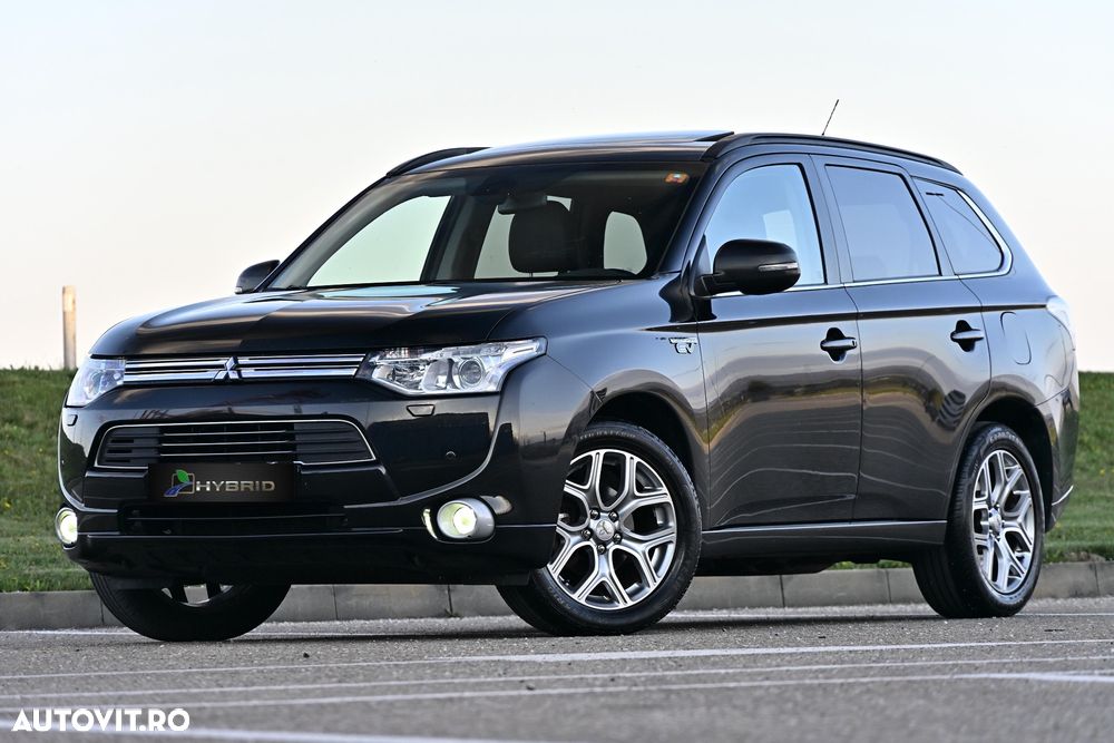 Mitsubishi Outlander 2.0 4WD Top - 1