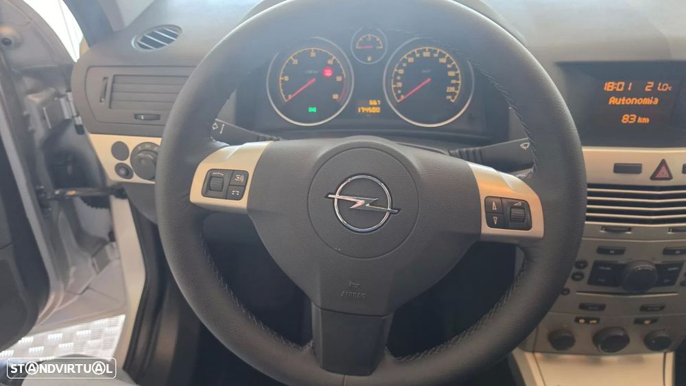 Opel Astra Caravan 1.3 CDTi Cosmo - 33