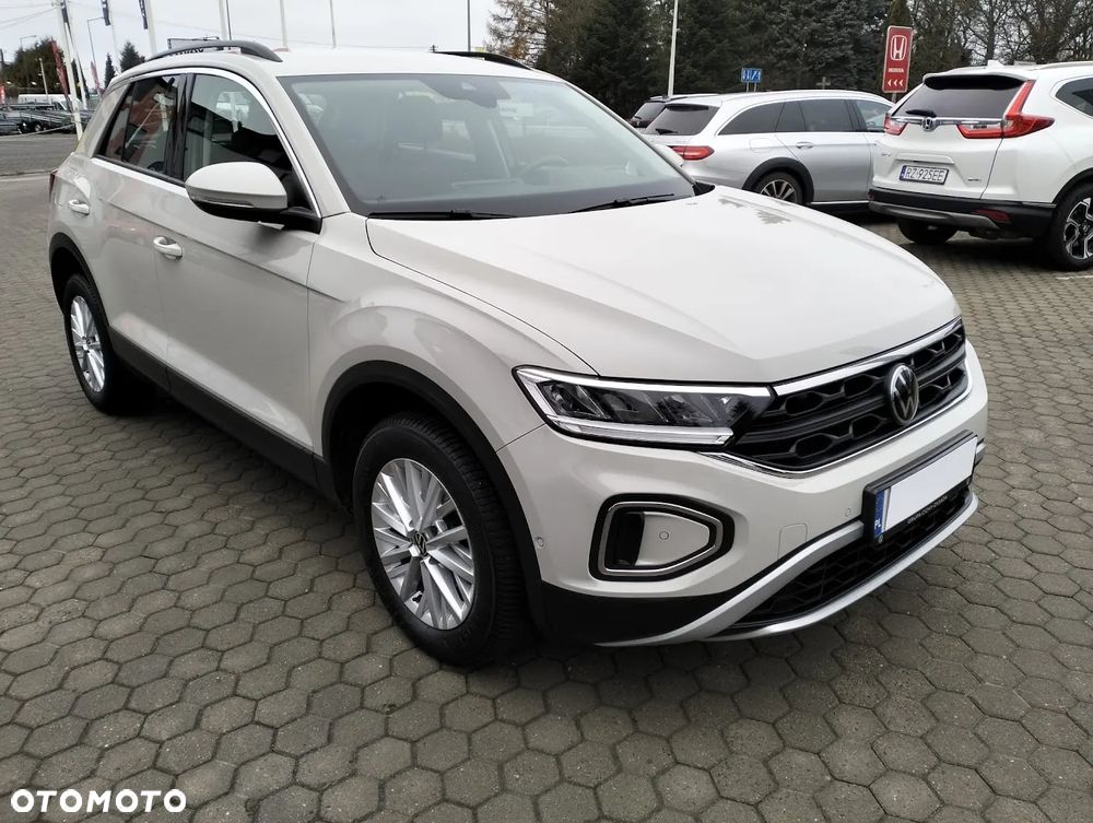 Volkswagen T-Roc 1.5 TSI Life DSG - 2
