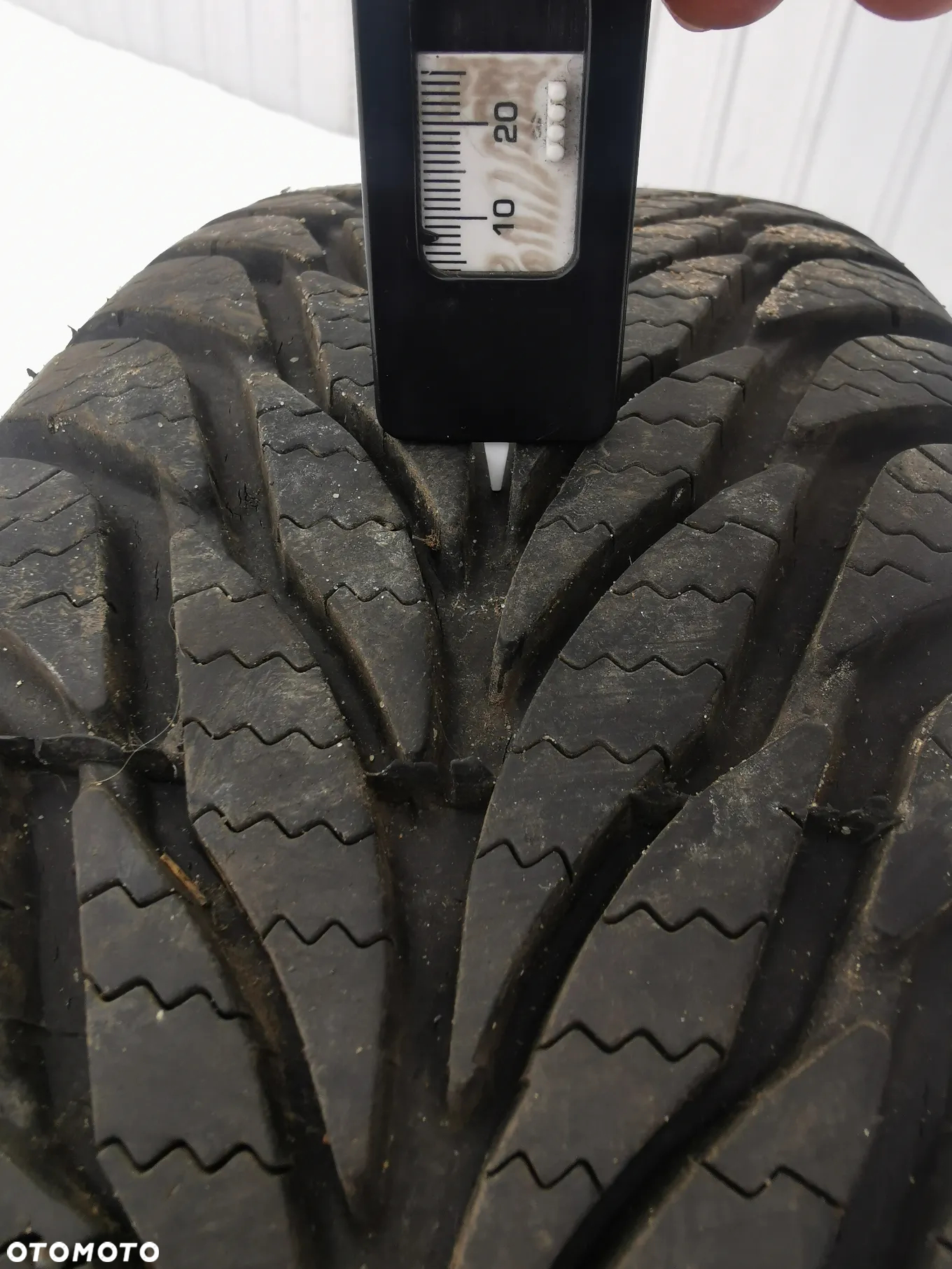 Opony zimowe 185/65 R15 2 sztuki - 6