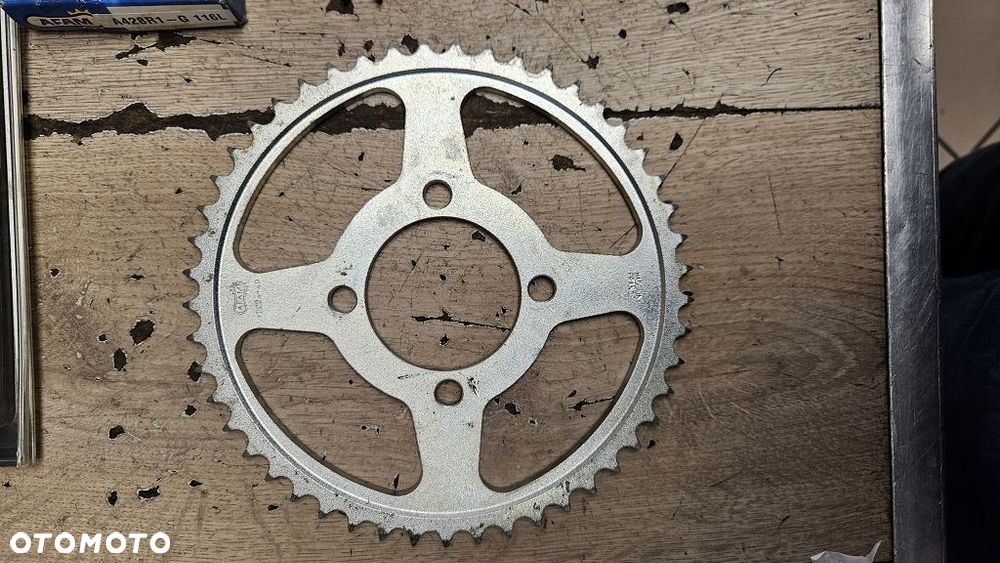 Zestaw napędowy AFAM łańcuch A428R1-G zębatki 13/49 Yamaha TT 125 R - 5